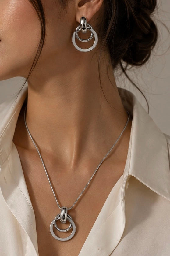 Silver Orbit Pendant Set