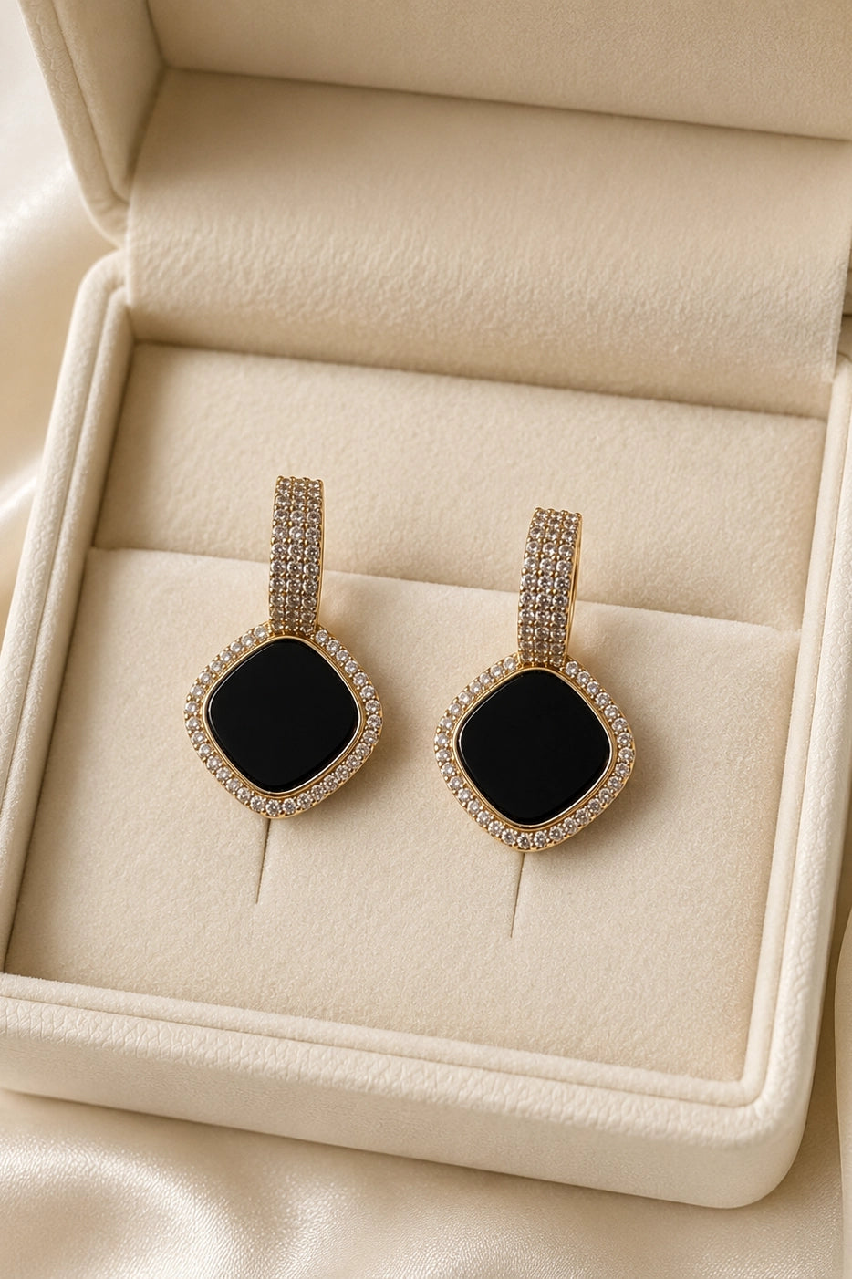 Noir Pave Drops