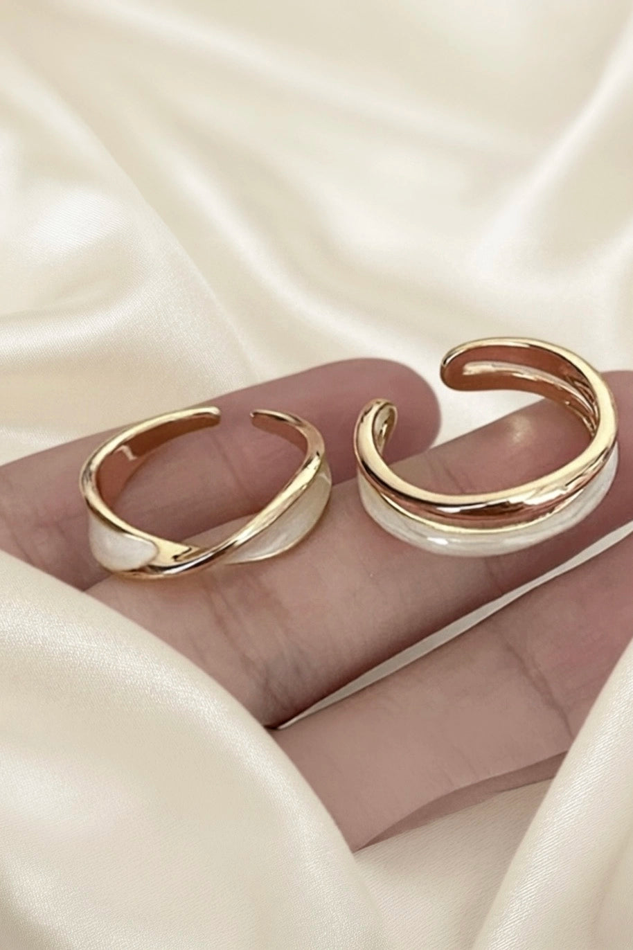 Gold Enamel Duo Set (2 pc)