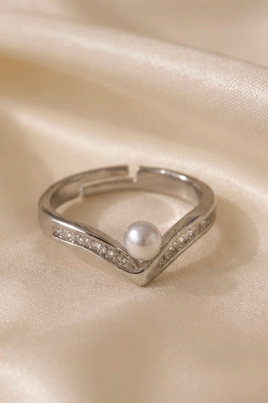 Pearl Chevron Ring
