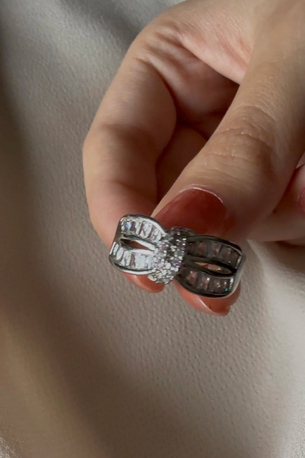 Knot Channel Ring