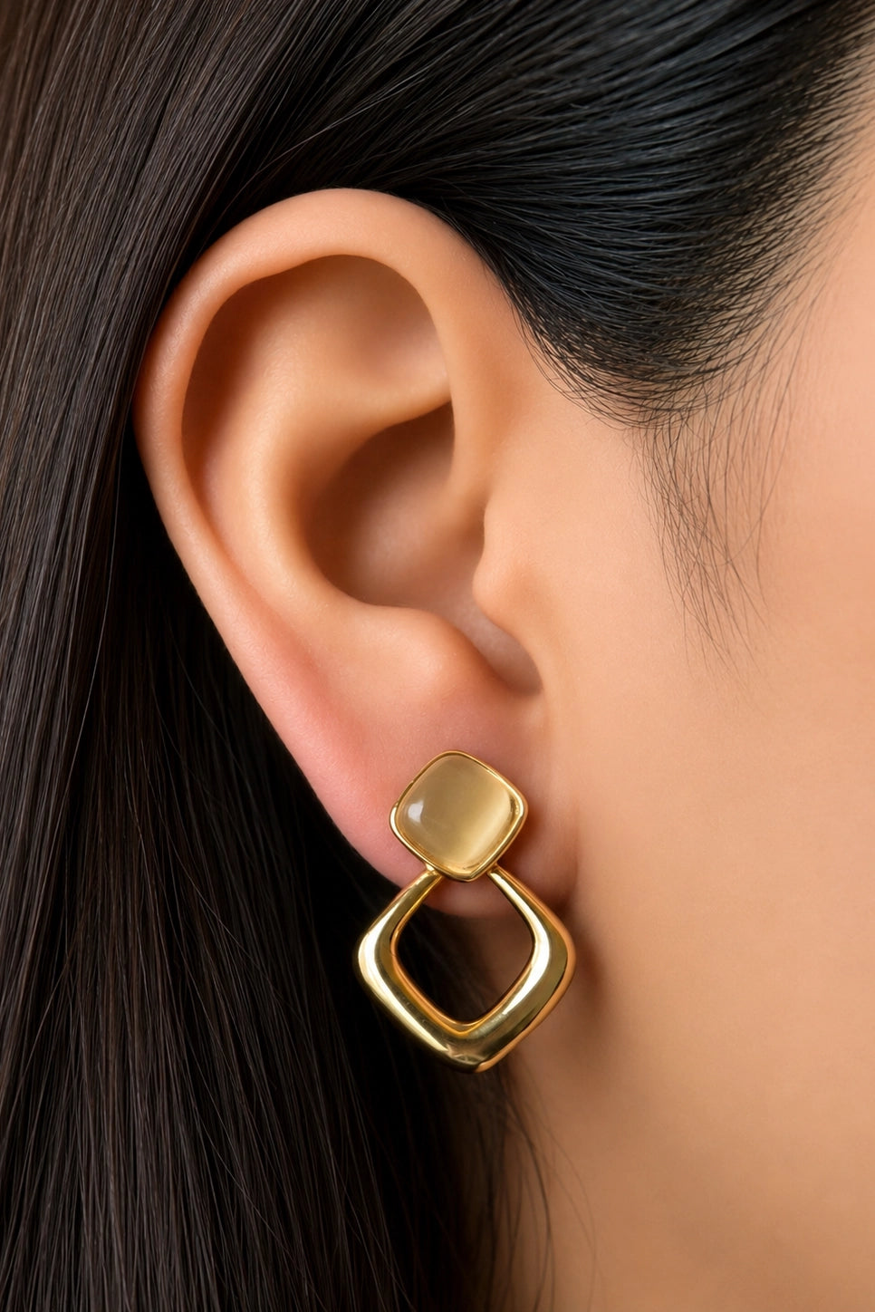Beige Diamond Drop Earrings