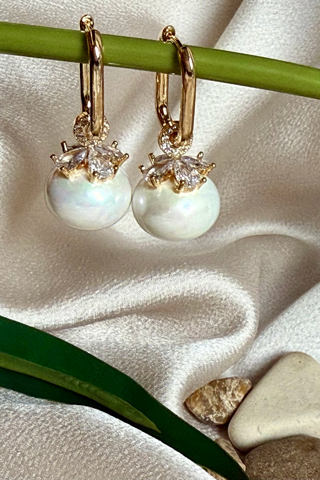 Pearl Hook Drops