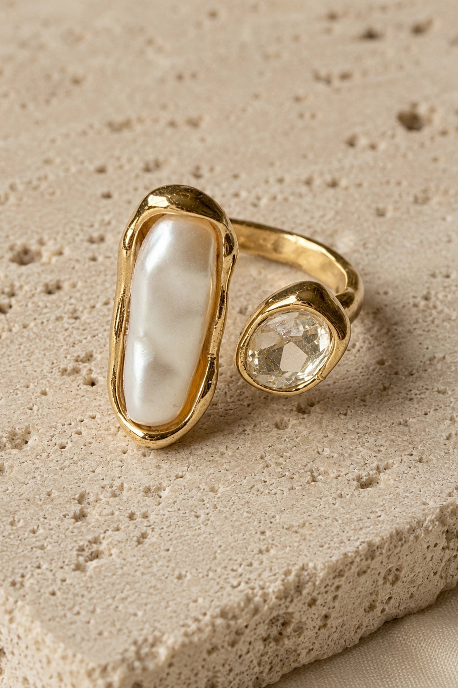 Baroque Bar Ring