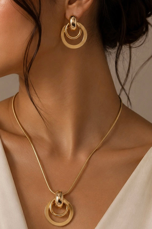 Gold Orbit Pendant Set