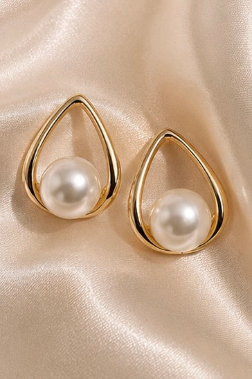Pearl Triangle Studs