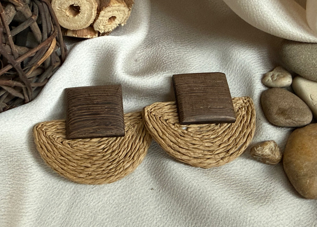 Raffia Fan Studs