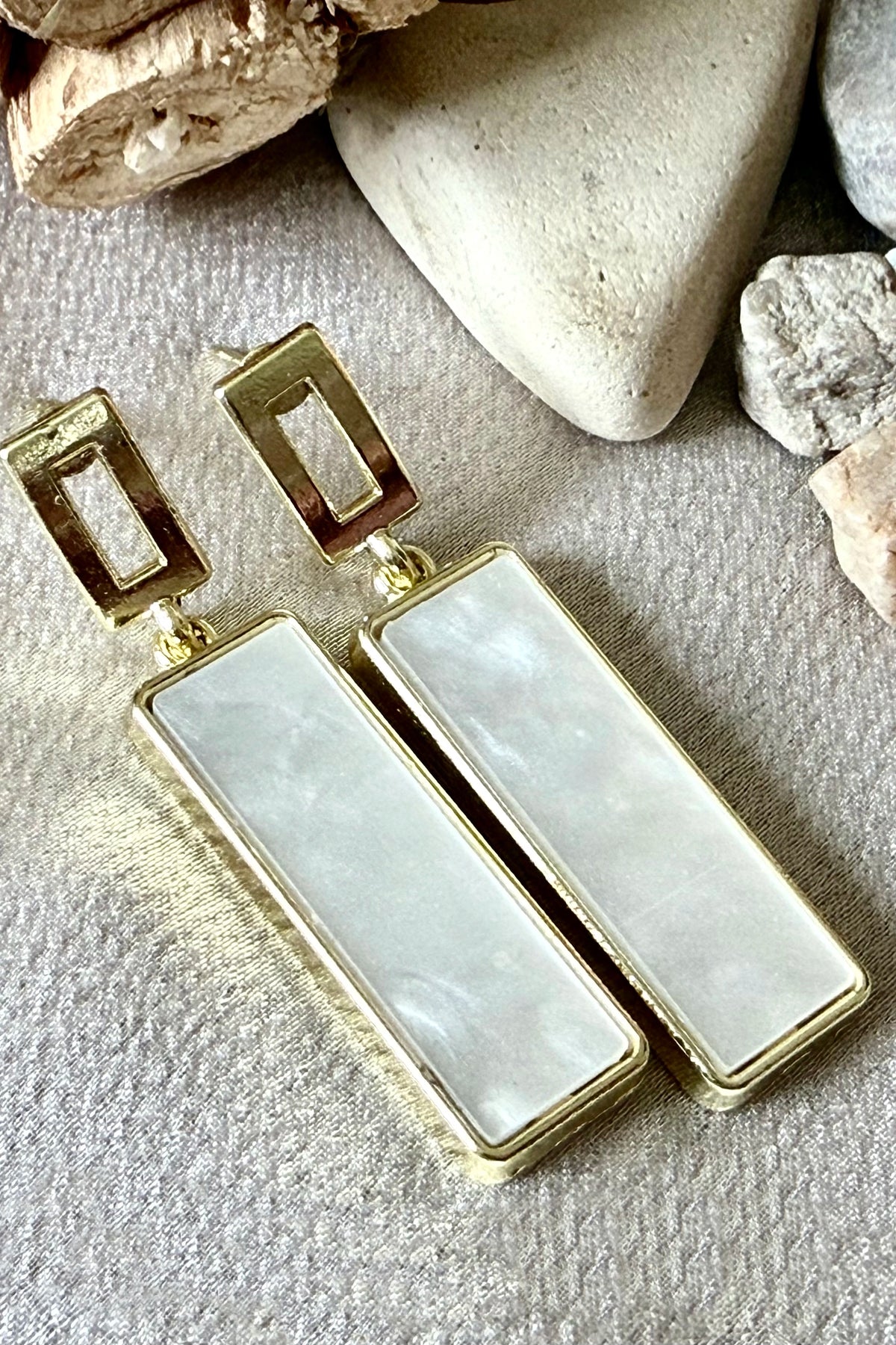 Pearl Bar Drops