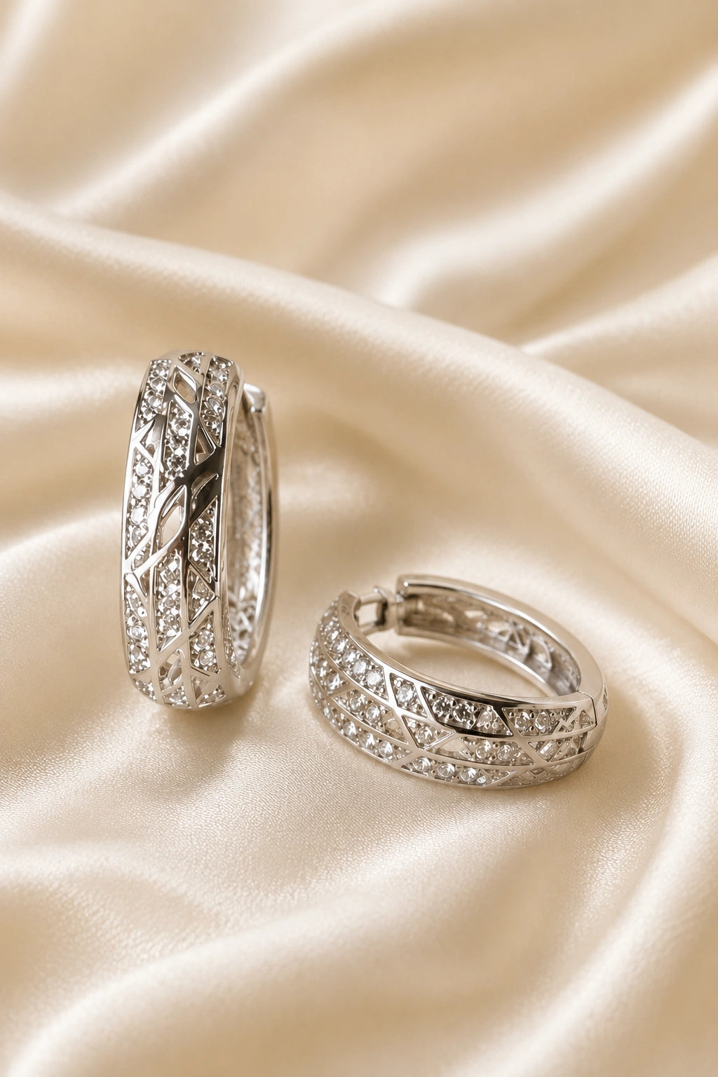 Pave Cuban Hoops