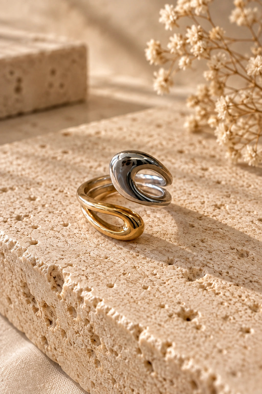 Two-Tone Open Loop Bypass Ring