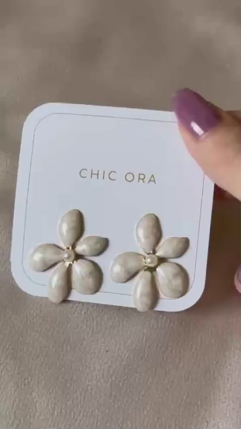 Ivory Flower Pearl Stud Earrings