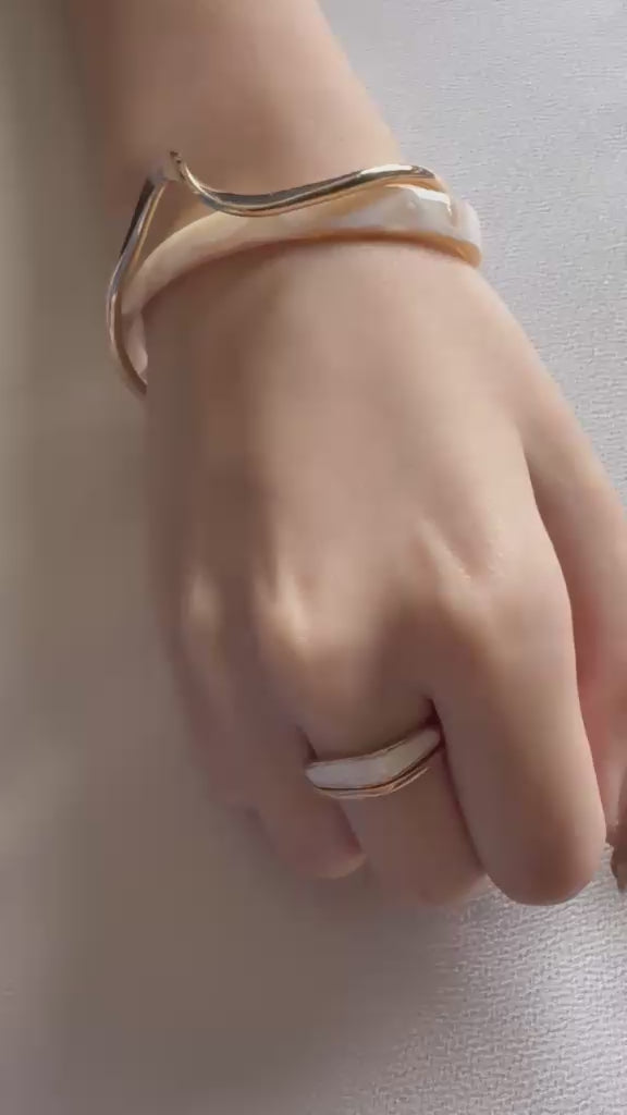 3 piece Ivory Marble Bangle Set